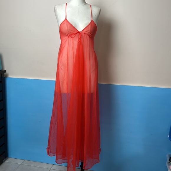 Vintage Scarlet Sheer Chemise - Picture 3 of 15